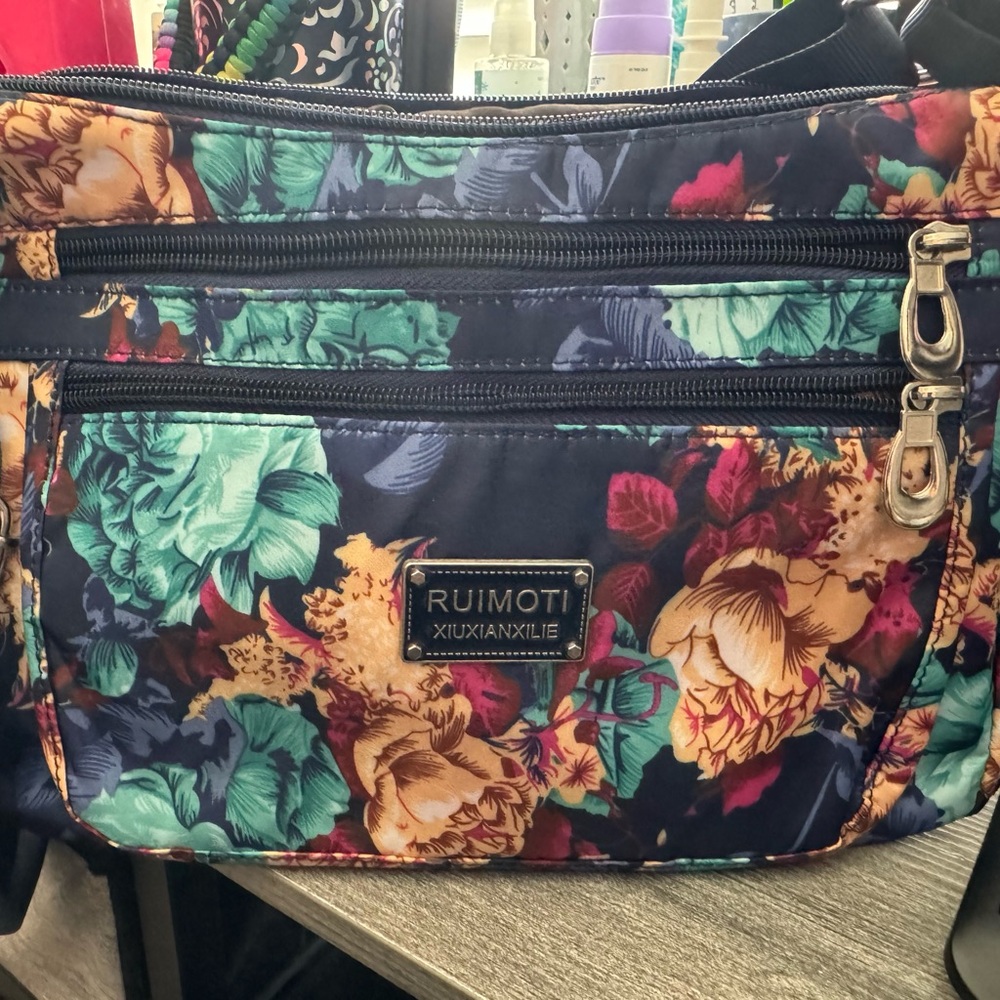 Floral crossbody